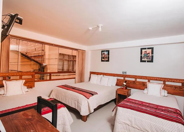 Adolfo's 3*