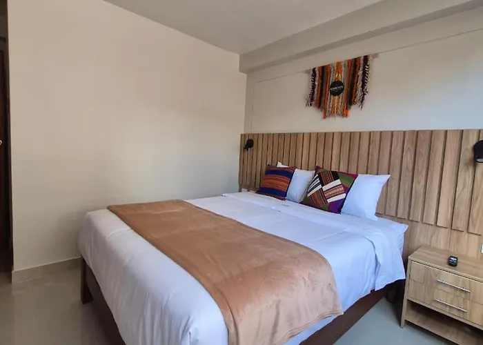 Adolfo's 3*