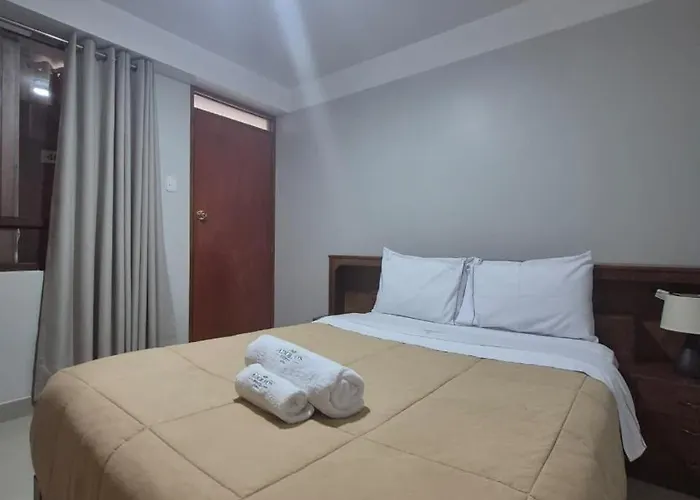 Adolfo's 3*